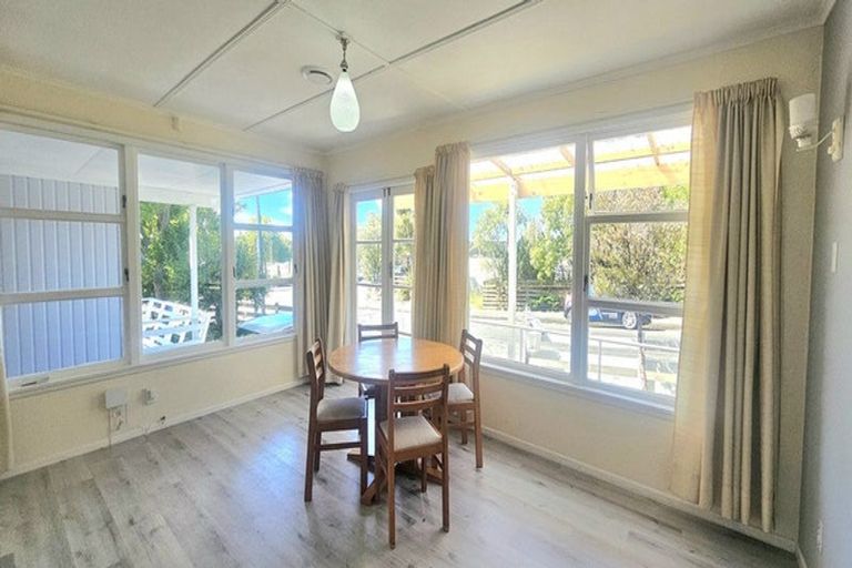 Photo of property in 2 Signal Street, Marton, 4710