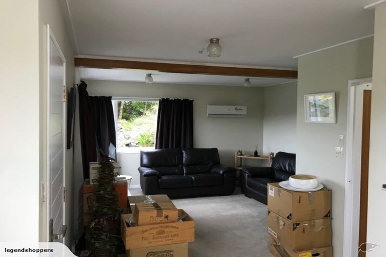 Photo of property in 2/4 Baroda Street, Khandallah, Wellington, 6035