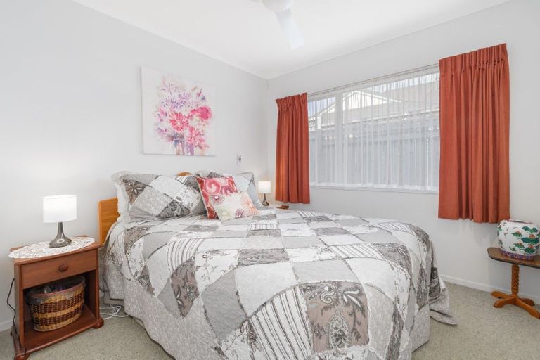 Photo of property in 5a Mansels Road, Greerton, Tauranga, 3112