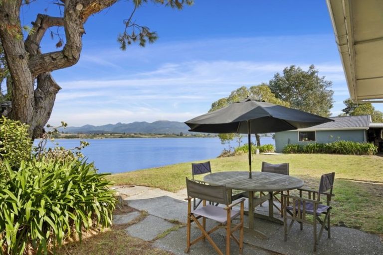 Photo of property in 361 Kina Peninsula Road, Tasman, Upper Moutere, 7173