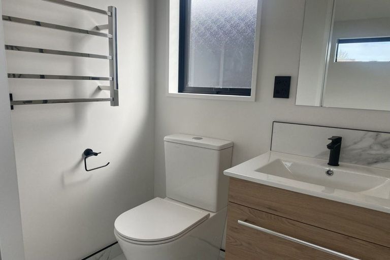 Photo of property in 2/488 Gloucester Street, Linwood, Christchurch, 8011