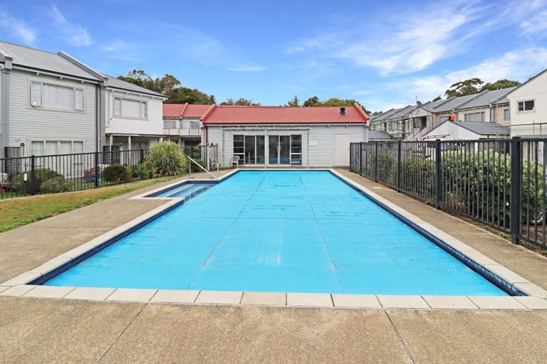 Photo of property in Monterey Apartments, 11/232 Middleton Road, Glenside, Wellington, 6037