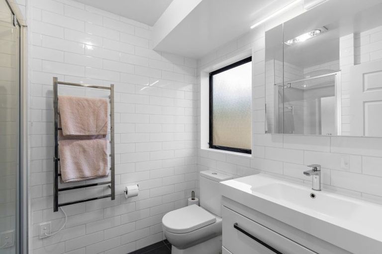 Photo of property in 77 Discovery Drive, Flagstaff, Hamilton, 3210