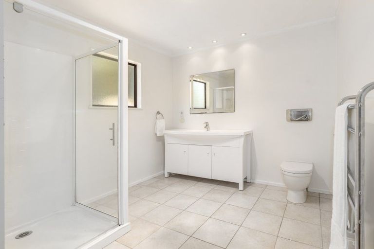 Photo of property in 40 Mercury Way, Whitby, Porirua, 5024