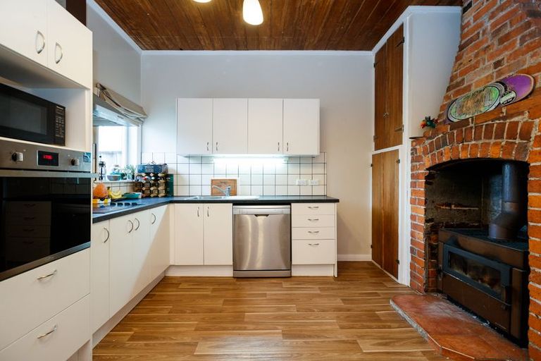 Photo of property in 50 Lombard Street, Palmerston North, 4410