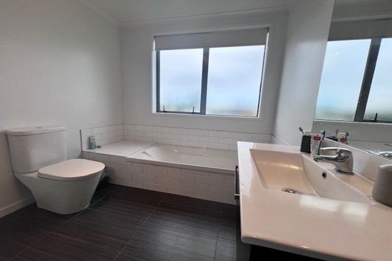 Photo of property in 20 Sable Lane, Pyes Pa, Tauranga, 3112