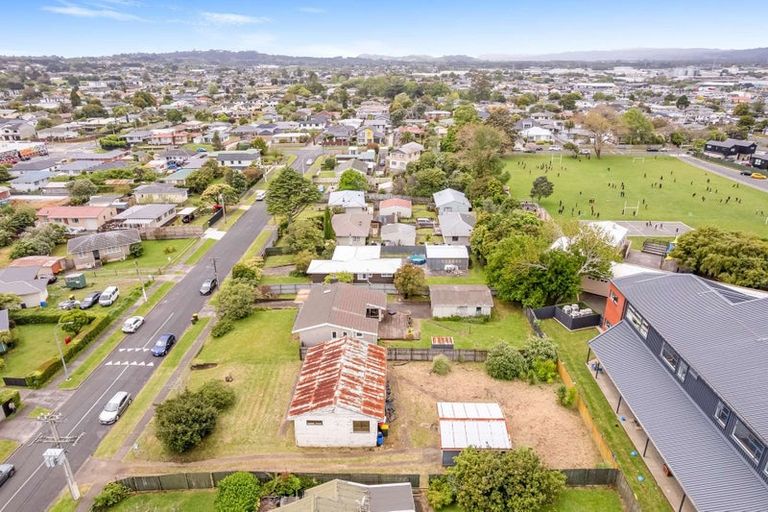 Photo of property in 51 Tawa Crescent, Manurewa, Auckland, 2102