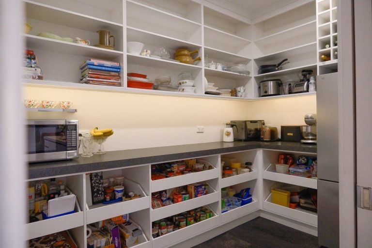 Photo of property in 20 Devoy Drive, Owhata, Rotorua, 3010