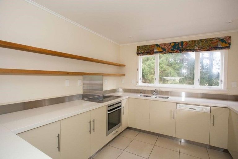 Photo of property in 81 Paetawa Road, Peka Peka, Waikanae, 5391