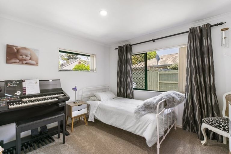 Photo of property in 93 Kahira Crescent, Papamoa Beach, Papamoa, 3118