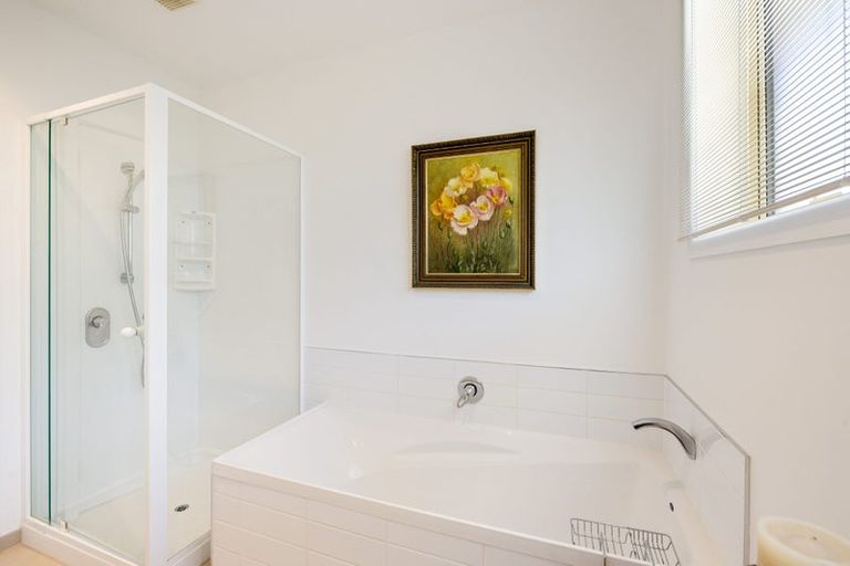 Photo of property in 11 Michael Avenue, Mount Pleasant, Christchurch, 8081