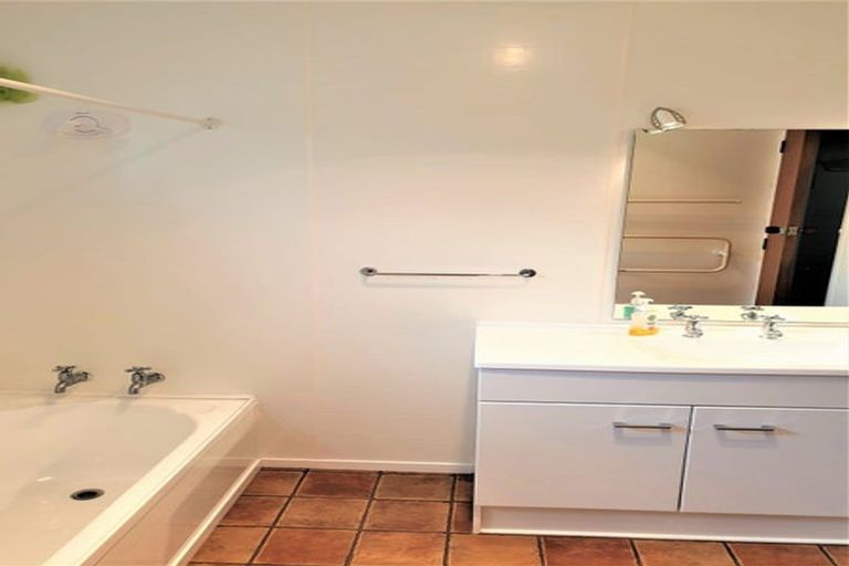 Photo of property in 965b Reid Line East, Bunnythorpe, Palmerston North, 4481