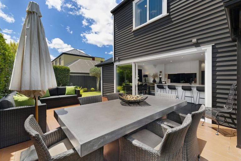 Photo of property in 5a Staveley Street, Avonhead, Christchurch, 8042