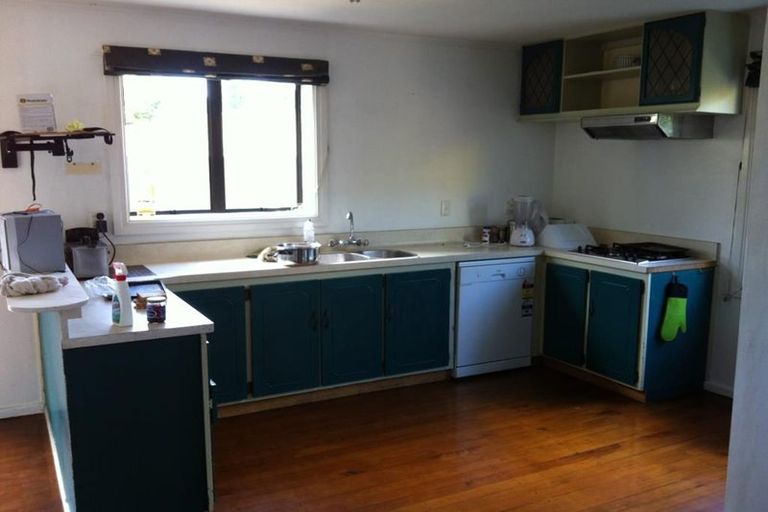 Photo of property in 106 Yaldhurst Road, Sockburn, Christchurch, 8042