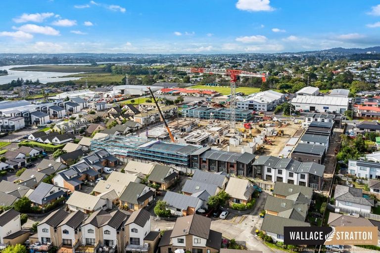 Photo of property in 148 Mcleod Road, Te Atatu South, Auckland, 0610