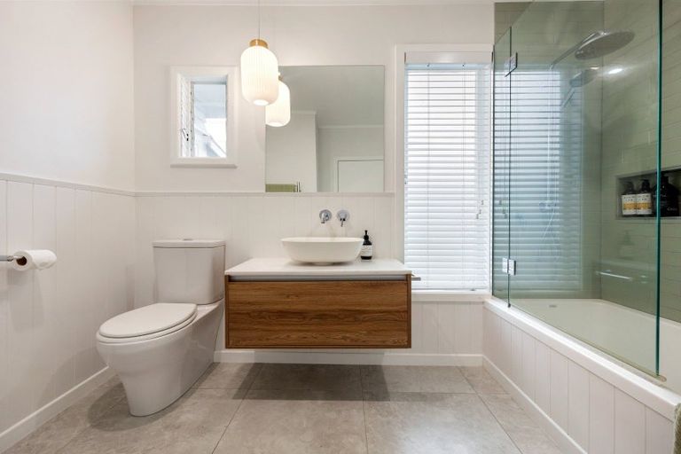 Photo of property in 28 Stanley Street, Claudelands, Hamilton, 3214