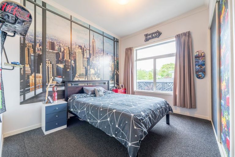 Photo of property in 77 Mckenzie Street, Geraldine, 7930