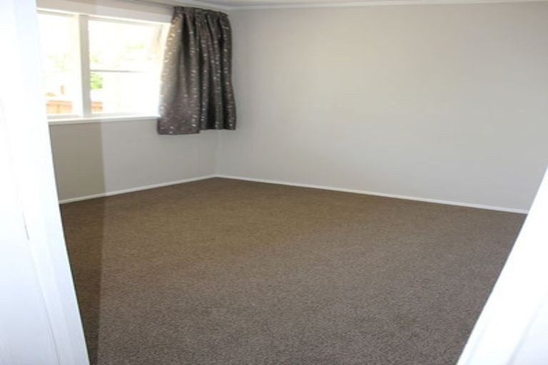 Photo of property in 2/24 Abercrombie Street, Howick, Auckland, 2014