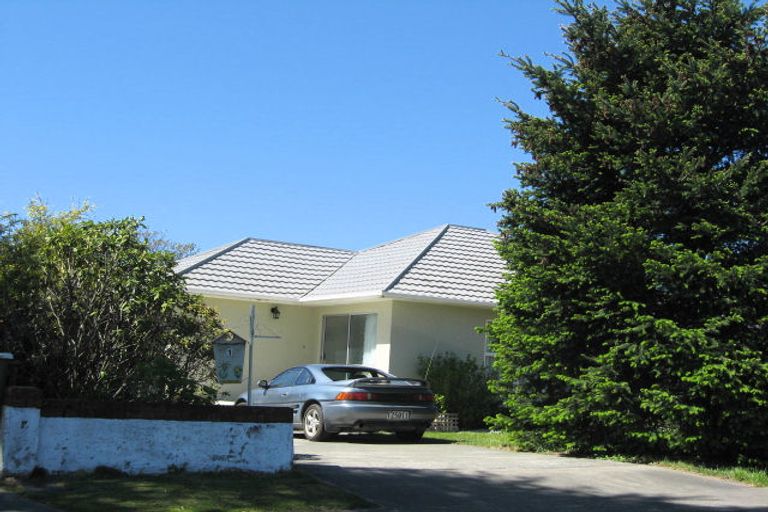 Photo of property in 1 Pateke Street, Stoke, Nelson, 7011