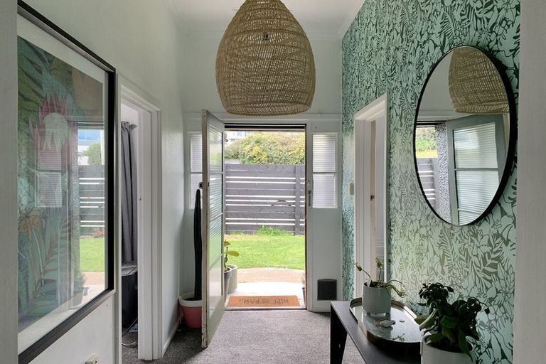 Photo of property in 23 Wharfe Street, South Hill, Oamaru, 9400