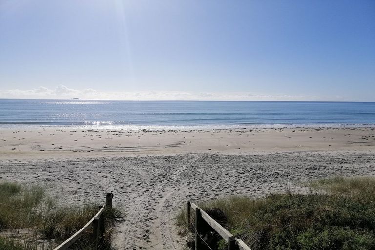 Photo of property in 591 Pukehina Parade, Pukehina, Te Puke, 3189