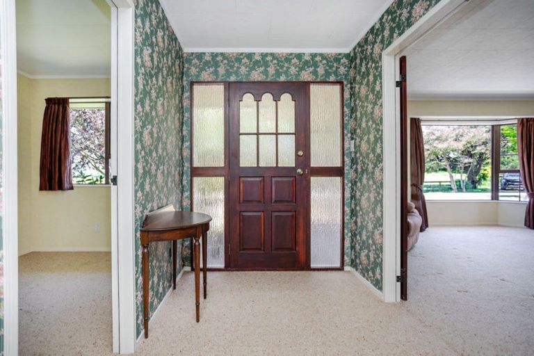 Photo of property in 292 Tamaki River Road, Dannevirke, 4972