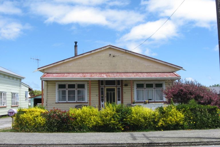 Photo of property in 28 Derby Street, Westport, 7825