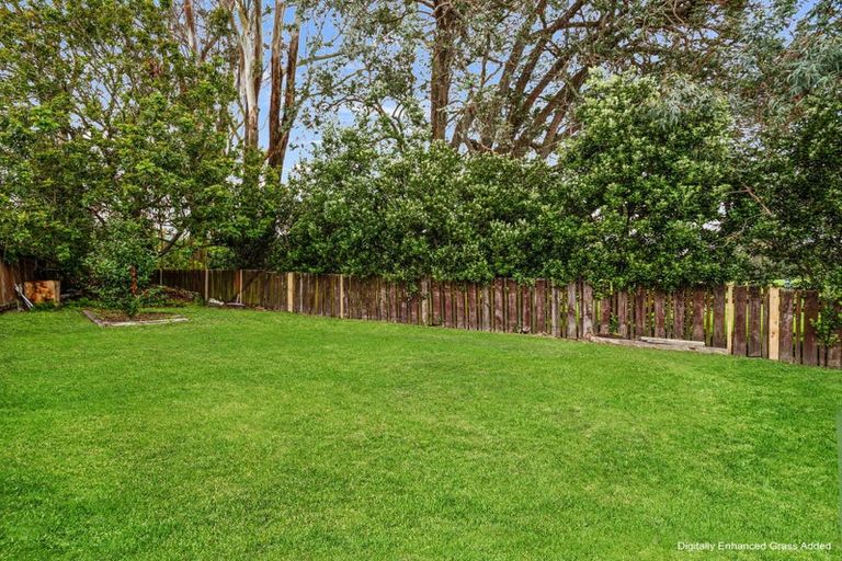 Photo of property in 12 Bittern Place, Henderson, Auckland, 0610