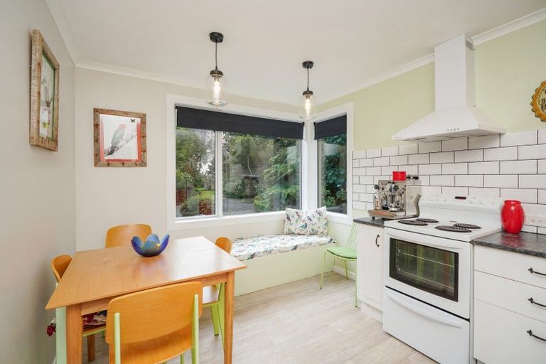 Photo of property in 100 Marama Avenue North, Otatara, Invercargill, 9879