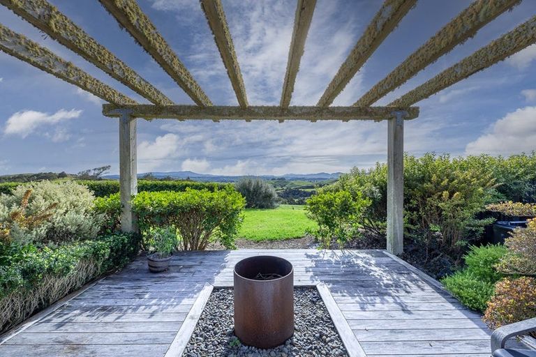Photo of property in 141 Arapohue Road, Turiwiri, Dargaville, 0374