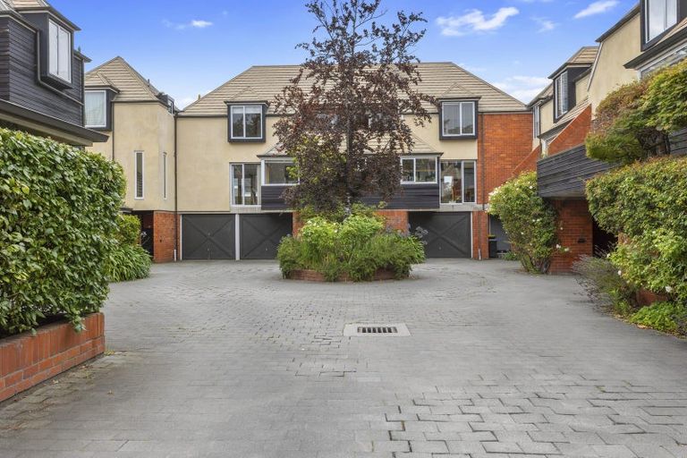 Photo of property in Cranleigh Mews, 5/10 Cranmer Square, Christchurch Central, Christchurch, 8013