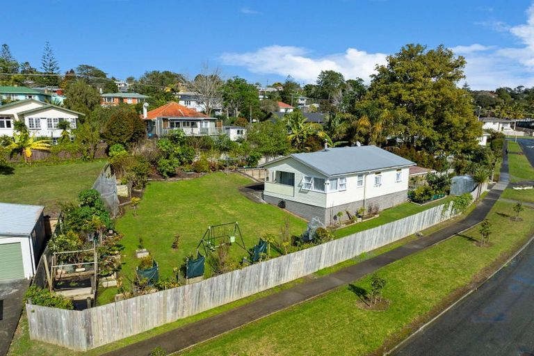 Photo of property in 2 Jellicoe Street, Morningside, Whangarei, 0110