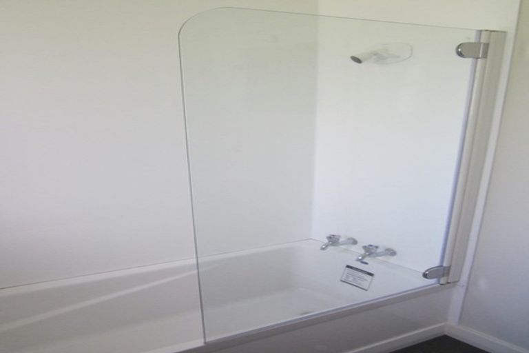 Photo of property in 2 Saint James Avenue, Boulcott, Lower Hutt, 5011