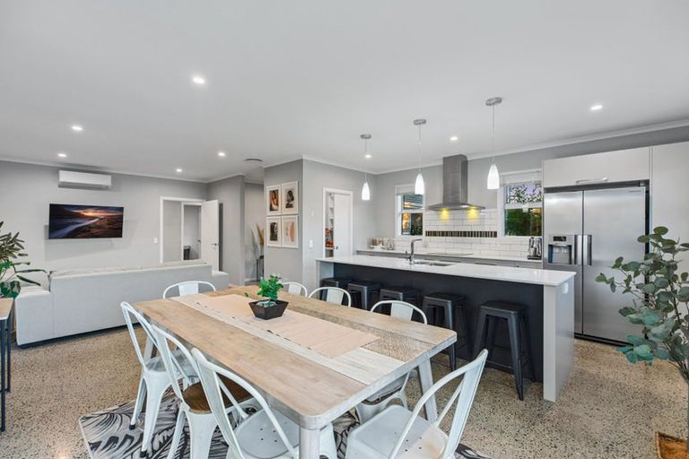 Photo of property in 11 Caldera Close, Pyes Pa, Tauranga, 3112