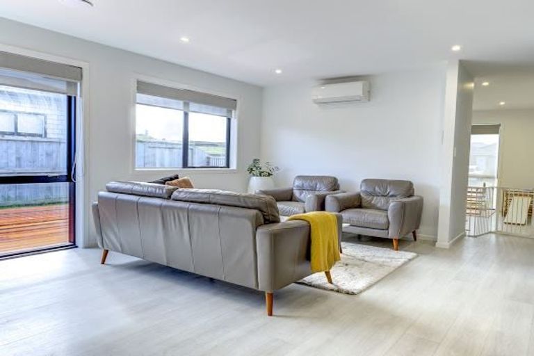 Photo of property in 19 Kimbrae Drive, Rototuna North, Hamilton, 3210