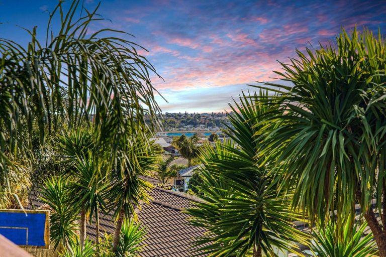 Photo of property in 66 Village Park Drive, Welcome Bay, Tauranga, 3112