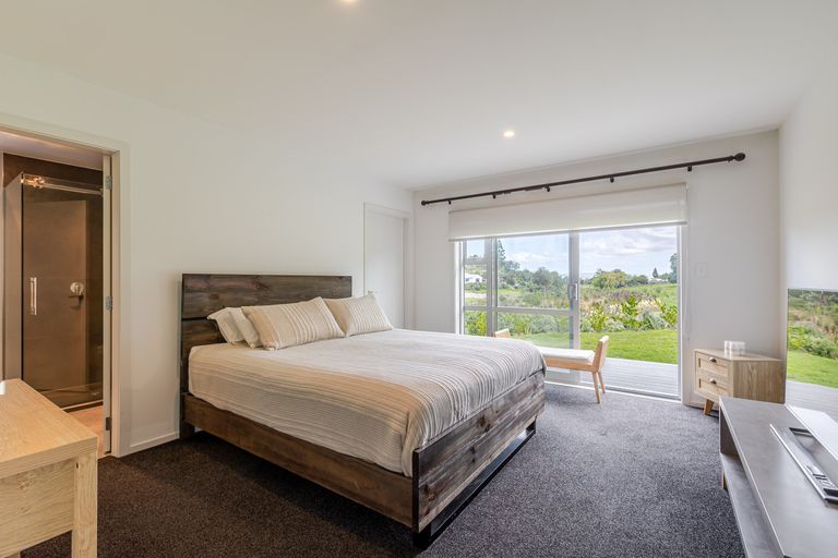 Photo of property in 2 Opaki Meadows Lane, Lansdowne, Masterton, 5871