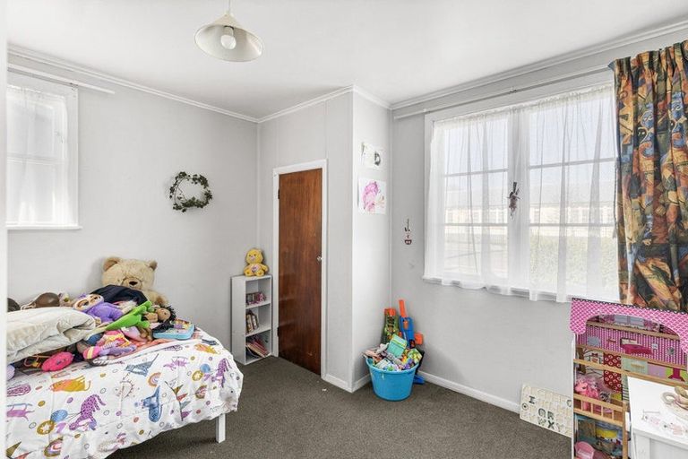 Photo of property in 21 Hereford Street, Marton, 4710