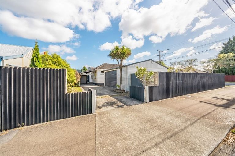 Photo of property in 30 Ranfurly Street, Trentham, Upper Hutt, 5018