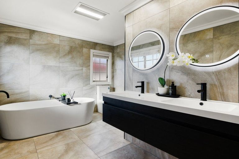 Photo of property in 30 Nielsen Gardens, Rototuna, Hamilton, 3210