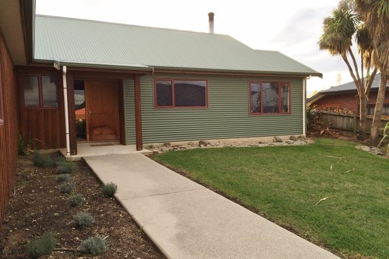 Photo of property in 8 Hillview Place, Wanaka, 9305