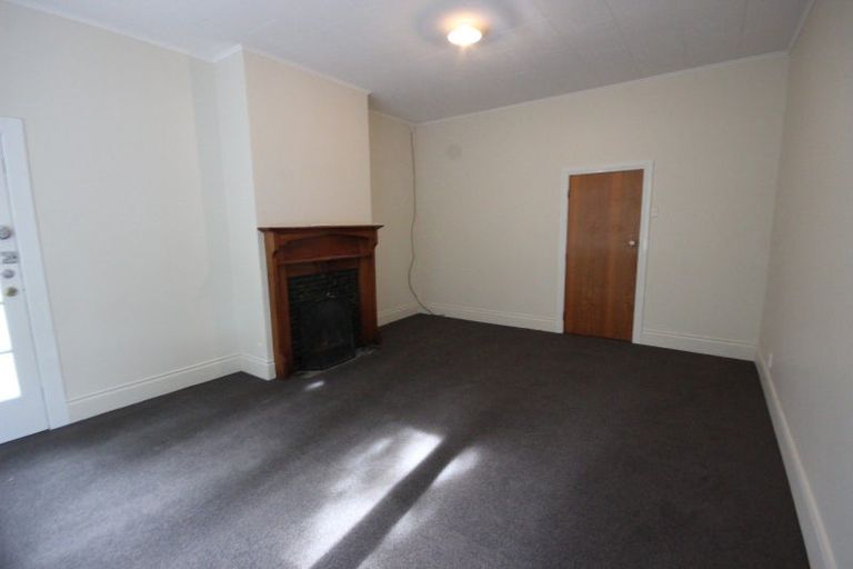 Photo of property in 8 Ward Street, Palmerston North, 4410