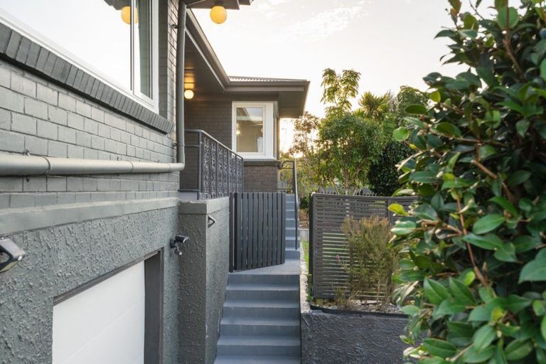 Photo of property in 242 Ngatai Road, Otumoetai, Tauranga, 3110