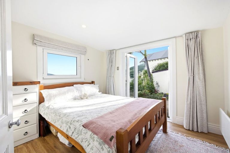 Photo of property in 8 Dudley Road, Lyttelton, 8082