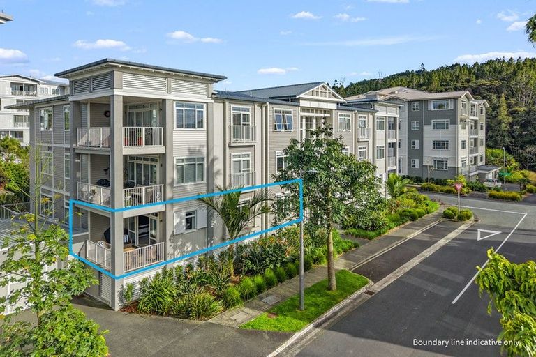 Photo of property in 63 Parkside Drive, Orewa, 0931