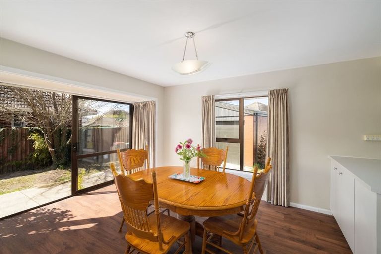Photo of property in 28 Hudson Street, Bryndwr, Christchurch, 8053