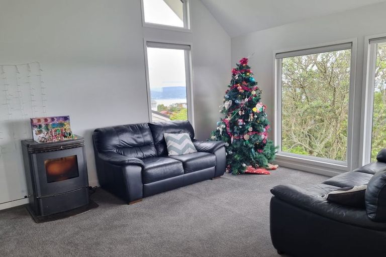 Photo of property in 53 Rangoon Street, Khandallah, Wellington, 6035