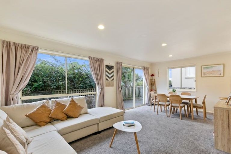 Photo of property in 60d Woodland Road, Johnsonville, Wellington, 6037