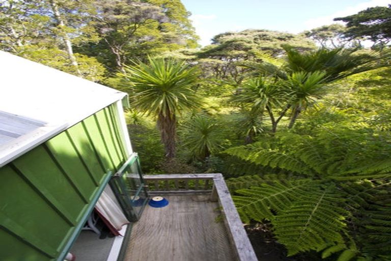 Photo of property in 102 Taylor Road, Waimauku, 0882