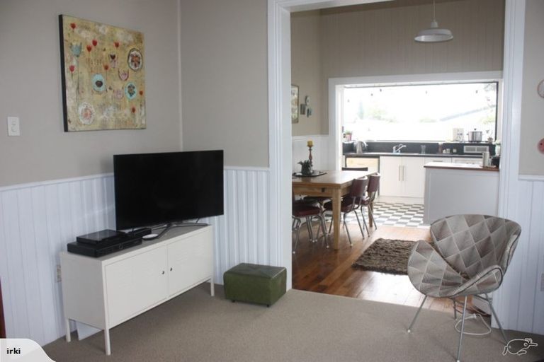 Photo of property in 48 Cutfield Road, New Plymouth, 4310